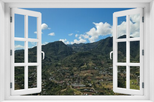 Fototapeta Naklejka Na Ścianę Okno 3D - Costa Rica's Mountain Escazú