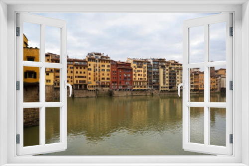 Fototapeta Naklejka Na Ścianę Okno 3D - Arno river in the center of Florence
