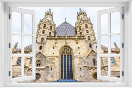 Fototapeta Naklejka Na Ścianę Okno 3D - St. Stephan Cathedral in Vienna