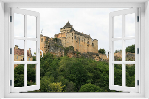 Fototapeta Naklejka Na Ścianę Okno 3D - medieval castle in castelnaud-la-chapelle (france)