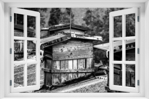 Fototapeta Naklejka Na Ścianę Okno 3D - old house
