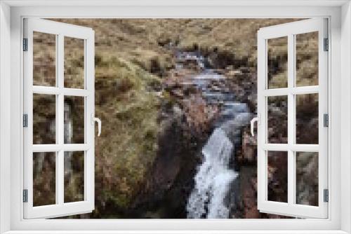 Fototapeta Naklejka Na Ścianę Okno 3D - glen shiel waterfall scotland highlands munros
