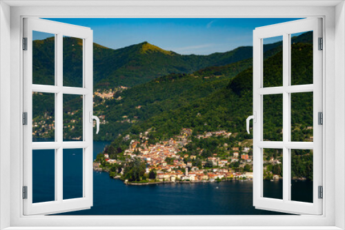 Fototapeta Naklejka Na Ścianę Okno 3D - Panorama on Lake Como, with Bellagio, Tremezzina and Villa Balbianello, photographed from the Alpe di Cainallo.
