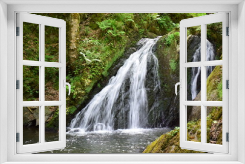 Fototapeta Naklejka Na Ścianę Okno 3D - weißer Wasserfall im Enderttal