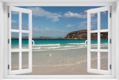 Fototapeta Naklejka Na Ścianę Okno 3D - Amazing blue crystal water and white sand beach whit a seagull - Cape le Grand, Esperance WA, Australia