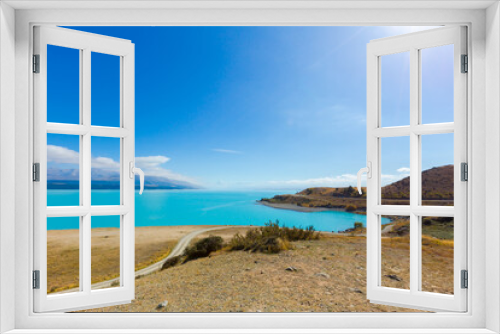 Fototapeta Naklejka Na Ścianę Okno 3D - Panoramic view of Lake Pukaki and Mt. Cook as a Background
