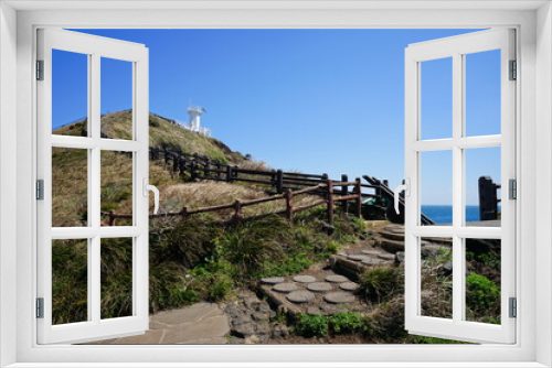 Fototapeta Naklejka Na Ścianę Okno 3D - fine walkway to lighthouse