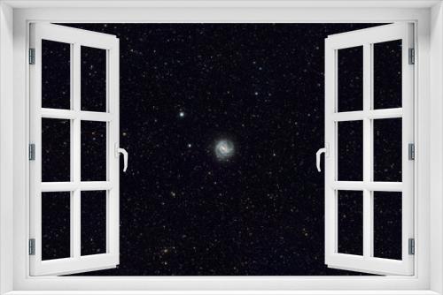 Fototapeta Naklejka Na Ścianę Okno 3D - Spiral Galaxy M83 wide field
