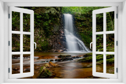 Fototapeta Naklejka Na Ścianę Okno 3D - Gentry Creek Falls in Tennessee