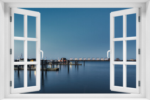 Fototapeta Naklejka Na Ścianę Okno 3D - Panorama Hafen