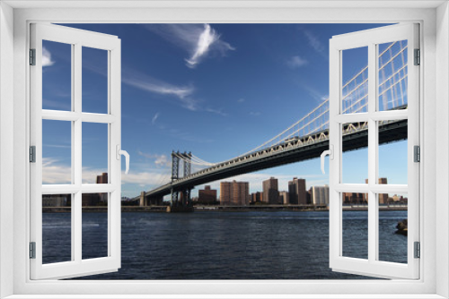 Picture of the manhattan bridge in new york