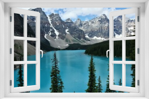 Fototapeta Naklejka Na Ścianę Okno 3D - カナダ　モレーン湖の風景