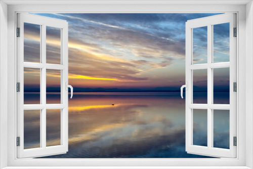 Fototapeta Naklejka Na Ścianę Okno 3D - Sonnenuntergan an einem See 2