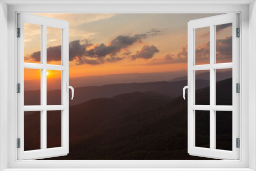 Fototapeta Naklejka Na Ścianę Okno 3D - Panorama of the Blue Ridge Mountains at sunset