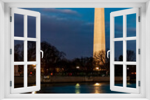 Fototapeta Naklejka Na Ścianę Okno 3D - The Washington Monument reflecting at a pool at night in Washington DC.