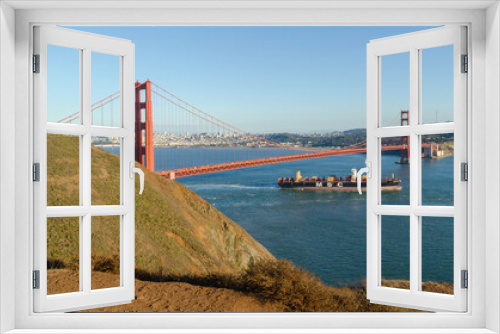 Fototapeta Naklejka Na Ścianę Okno 3D - San Francisco, Alcatraz and Golden Gate Bridge. Californian greatness! 