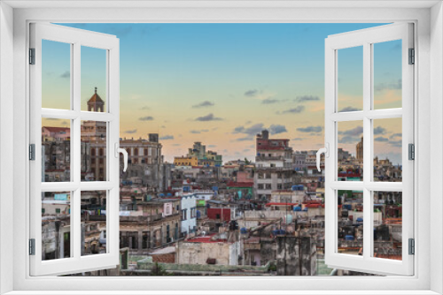 Fototapeta Naklejka Na Ścianę Okno 3D - skyline of Havana (Habana), capital of Cuba