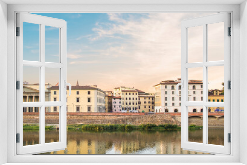 Fototapeta Naklejka Na Ścianę Okno 3D - Beautiful view of the embankment of the Arno River in Florence, Italy