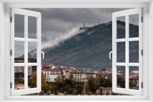 Fototapeta Naklejka Na Ścianę Okno 3D - Pays Basque