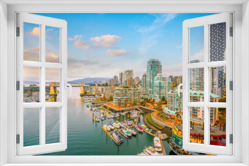 Fototapeta Naklejka Na Ścianę Okno 3D - Downtown Vancouver skyline, citysicape of British Columba in Canada
