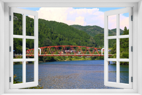 Fototapeta Naklejka Na Ścianę Okno 3D - 笠置峡に掛かる赤い武並橋