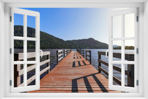 Fototapeta Naklejka Na Ścianę Okno 3D - Pier on conceição's lake Florianópolis , Brazil