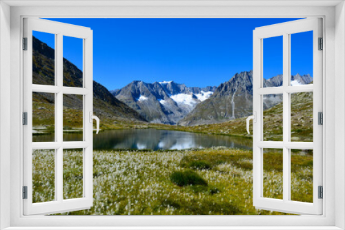 Fototapeta Naklejka Na Ścianę Okno 3D - Sicht über Märjelensee 