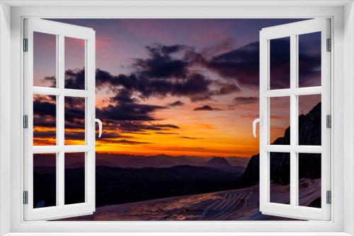 Fototapeta Naklejka Na Ścianę Okno 3D - Summer sunrise in the Alps on the top of the Dachstein 3000 m.