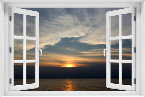 Fototapeta Naklejka Na Ścianę Okno 3D - Sunset on the Mediterranean Sea