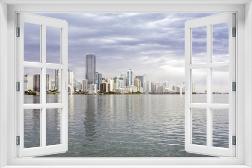 Fototapeta Naklejka Na Ścianę Okno 3D - Miami skyline view  from Biscayne Bay