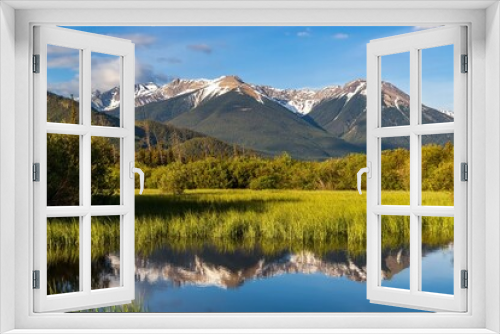 Fototapeta Naklejka Na Ścianę Okno 3D - Panoramic Mountain Reflections On A Banff Lake