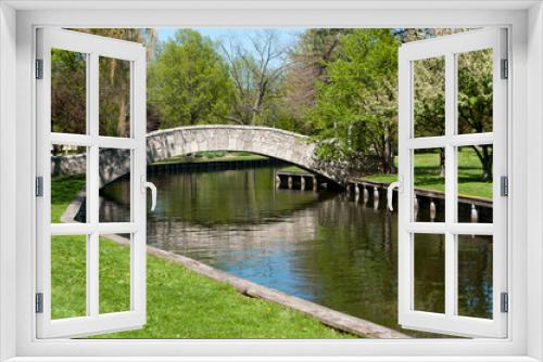 Fototapeta Naklejka Na Ścianę Okno 3D - Arched Park Bridge