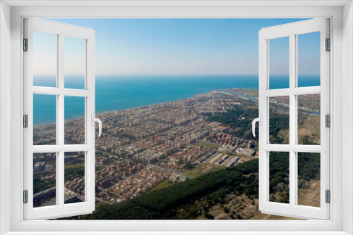 Fototapeta Naklejka Na Ścianę Okno 3D - Vista aerea del litorale romano