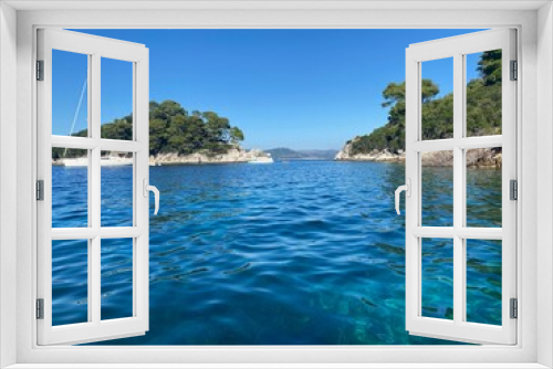 Fototapeta Naklejka Na Ścianę Okno 3D - island in the sea