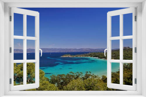 Fototapeta Naklejka Na Ścianę Okno 3D - landscape of the  beach Porquerolle island on the Cote d'Azur France