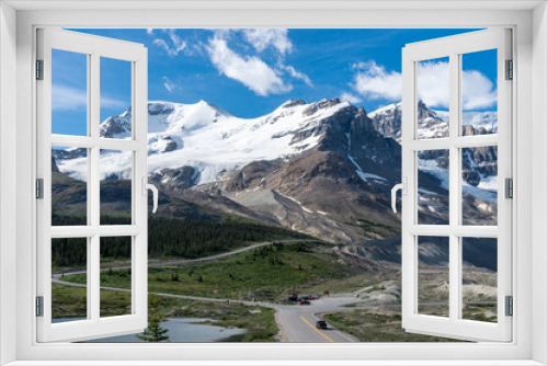 Fototapeta Naklejka Na Ścianę Okno 3D - Scenery from the Columbia Icefields and Athabasca Glacier in Jasper National Park Alberta Canada