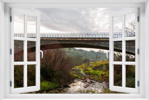 Fototapeta Naklejka Na Ścianę Okno 3D - Puente Nuevo de Herrera en Galapagar, Comunidad de Madrid, España