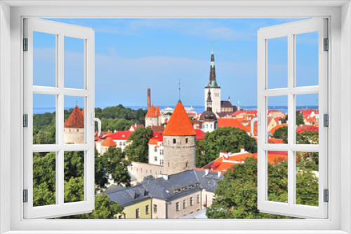 Fototapeta Naklejka Na Ścianę Okno 3D - Tallinn, Estonia. Old Town