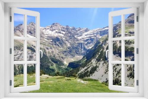 Fototapeta Naklejka Na Ścianę Okno 3D - alpine meadow in the mountains