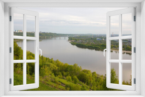 Fototapeta Naklejka Na Ścianę Okno 3D - Spring view of the Oka River and Nizhny Novgorod from the central park