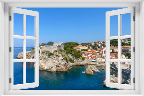 Fototapeta Naklejka Na Ścianę Okno 3D - Medieval architecture in the walled city and the rugged coastline of Dubrovnik, Croatia with views of the Adriatic Sea