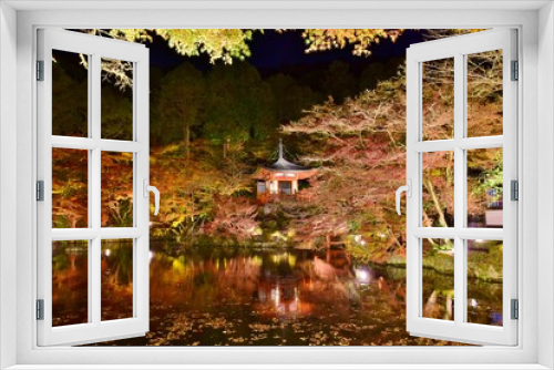 Fototapeta Naklejka Na Ścianę Okno 3D - 京都 醍醐寺　紅葉ライトアップ