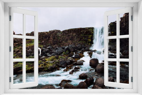 Fototapeta Naklejka Na Ścianę Okno 3D - icelandic waterfall rocky landscape in spring