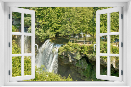 Fototapeta Naklejka Na Ścianę Okno 3D - Waterfalls in green nature of Korana river