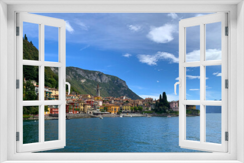 Fototapeta Naklejka Na Ścianę Okno 3D - View of Varenna on Como Lake, Italy