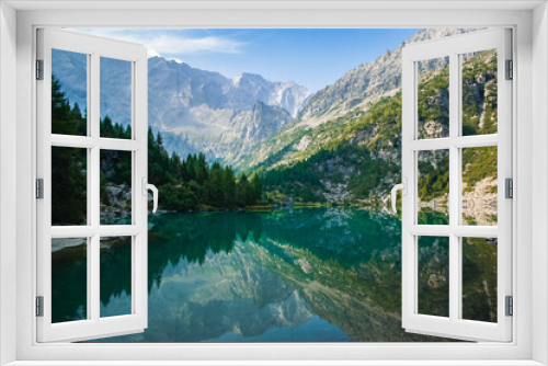 Fototapeta Naklejka Na Ścianę Okno 3D - a beautifull view on the aviolo lake