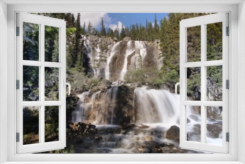 Fototapeta Naklejka Na Ścianę Okno 3D - Tangle Creek Falls, AB, Canada