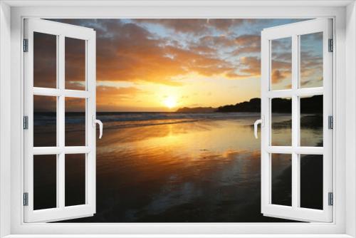 Fototapeta Naklejka Na Ścianę Okno 3D - Sunrise on Waipu Beach - New Zealand