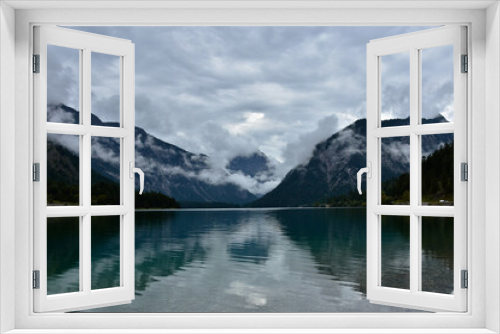 Fototapeta Naklejka Na Ścianę Okno 3D - landscape at the lake Plansee in Austria. krajobraz nad jeziorem Plansee w Austrii