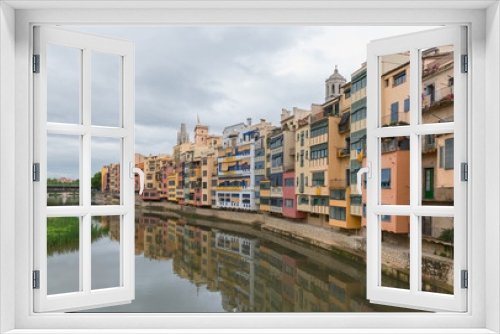 Fototapeta Naklejka Na Ścianę Okno 3D - Historical jewish quarter in Girona, spain, catalonia